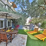 Luka Villa